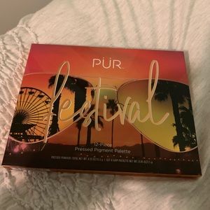Brand New PÜR Festival Pressed Pigment Palette